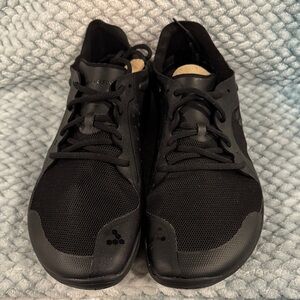 Vivo Barefoot Men's Black Athletic Shoes